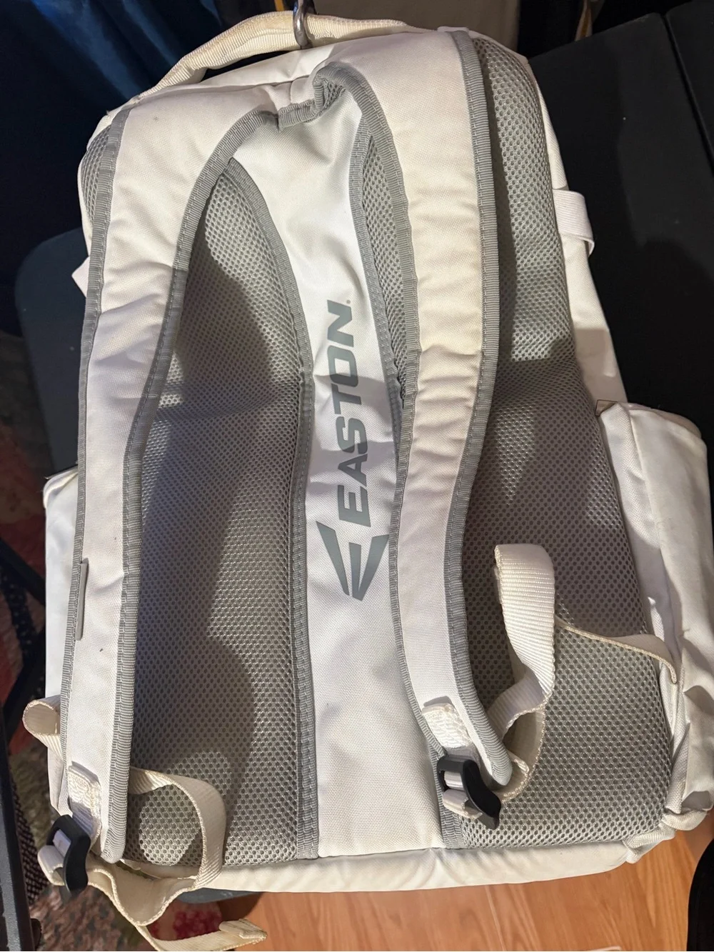 Easton Walk-Off IV Fastpitch Softball Backpack-White